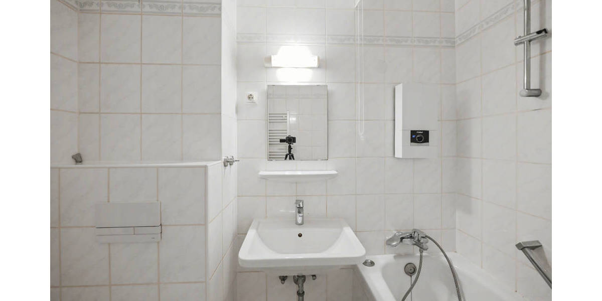 Etagenwohnung Bonn / Friesdorf Friesdorf - 2 Zimmer, 60 m&sup2;, 199.000&euro; | Angebot:26154501