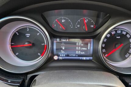 Opel Astra 143.000 km 7.499 &euro; Alfter 53347