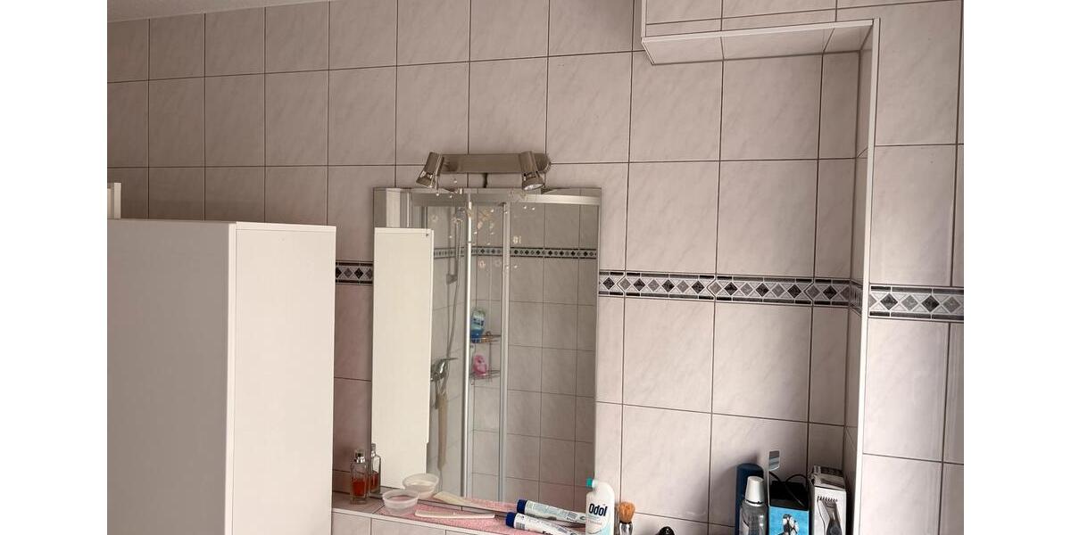 Etagenwohnung Hennef (Sieg) - 2 Zimmer, 52 m&sup2;, 219.000&euro; | Angebot:25870958