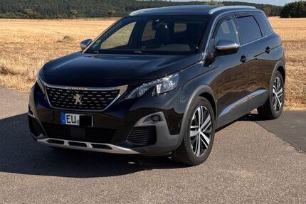 Peugeot 5008 115.000 km 18.300 &euro; Euskirchen 53881