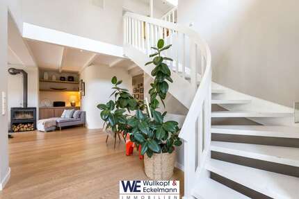 Haus zum Mieten in Hamburg 4.500 € 222.35 m²