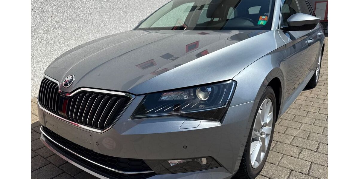 Skoda Superb 160.000 km 12.490 &euro; Bergisch Gladbach 51467