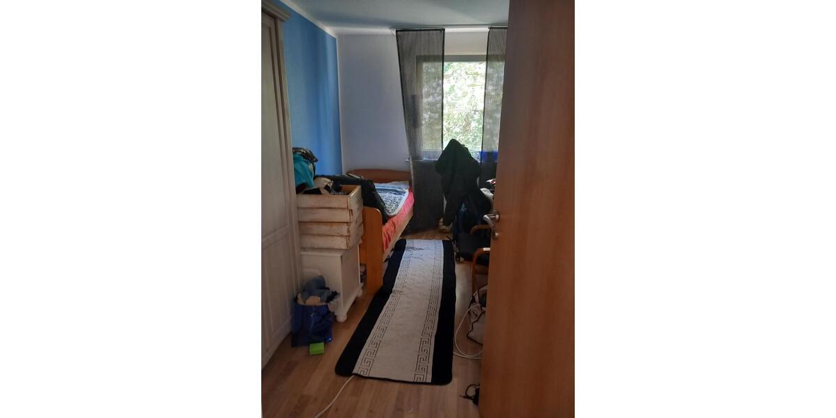 Etagenwohnung Bergisch Gladbach - 3 Zimmer, 86 m&sup2;, 225.000&euro; | Angebot:23589777