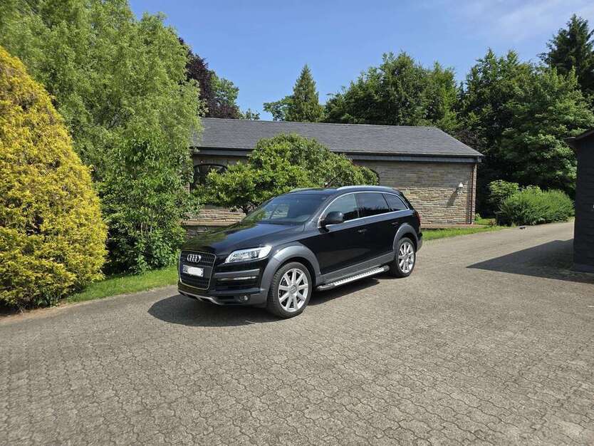 Q7