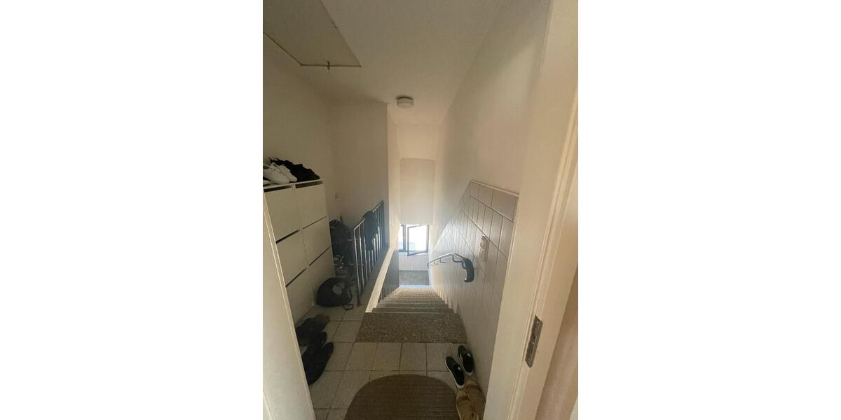 Dachgeschoßwohnung Eitorf - 4 Zimmer, 93 m&sup2;, 1.200&euro; | Angebot:24743568