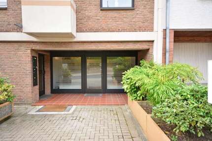 Büro in Brühl 650 € 64 m² zimmer