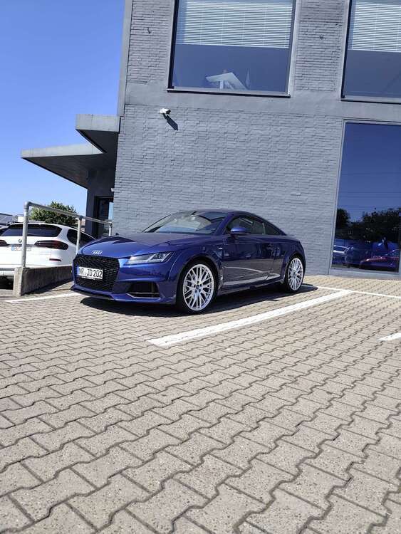 Audi TT 232.000 km 16.000 € Asbach 53567