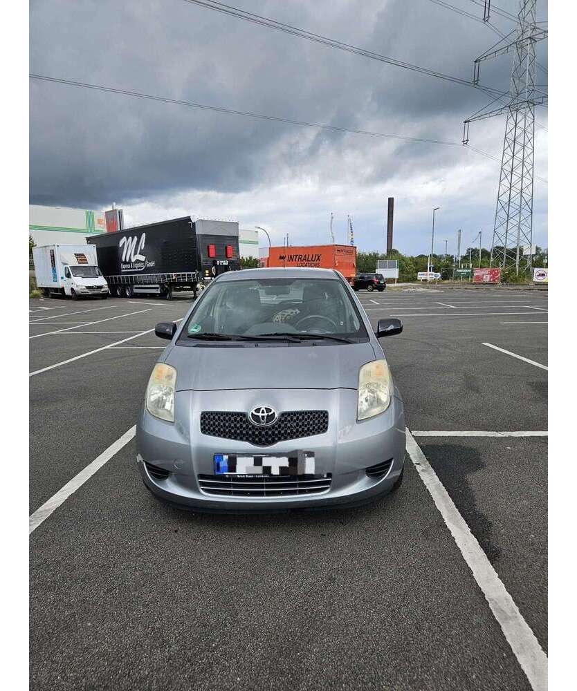 Yaris
