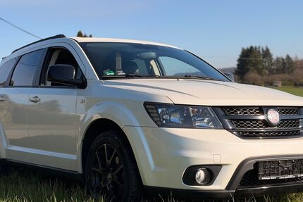 Fiat Freemont 140.500 km 9.000 &euro; Bergisch Gladbach 51429