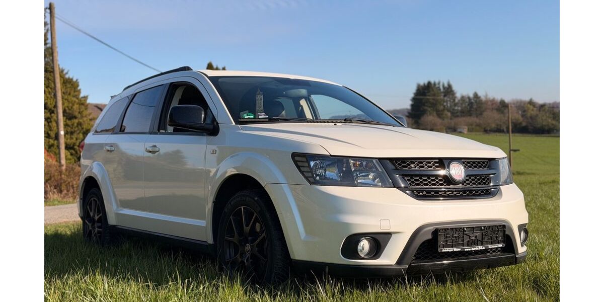 Fiat Freemont 140.500 km 9.000 &euro; Bergisch Gladbach 51429