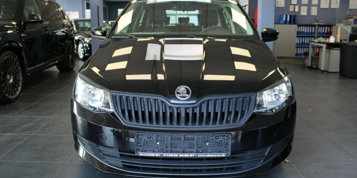 Skoda Fabia 1.0 MPI Cool Edition 66.971 km 7.980 &euro; Euskirchen 53881