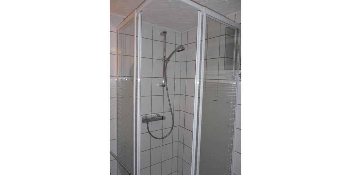 Etagenwohnung Hennef (Sieg) - 3 Zimmer, 71 m&sup2;, 570&euro; | Angebot:25649482