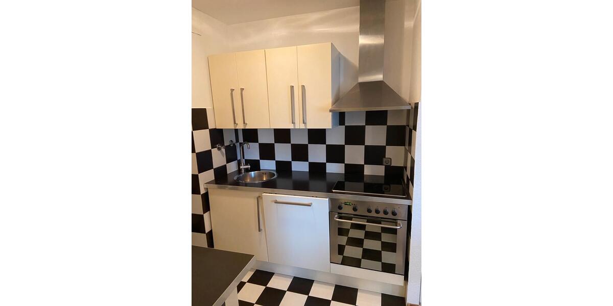 Etagenwohnung Köln Kalk - 2 Zimmer, 37 m&sup2;, 165.000&euro; | Angebot:25408301