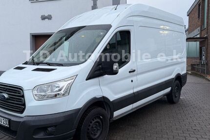 Ford Transit 218.000 km 7.499 &euro; Troisdorf 53840