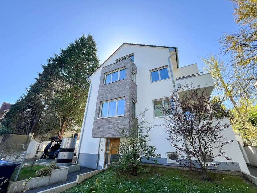 Wohnung zum Mieten in Bonn 1.550 € 97.72 m²