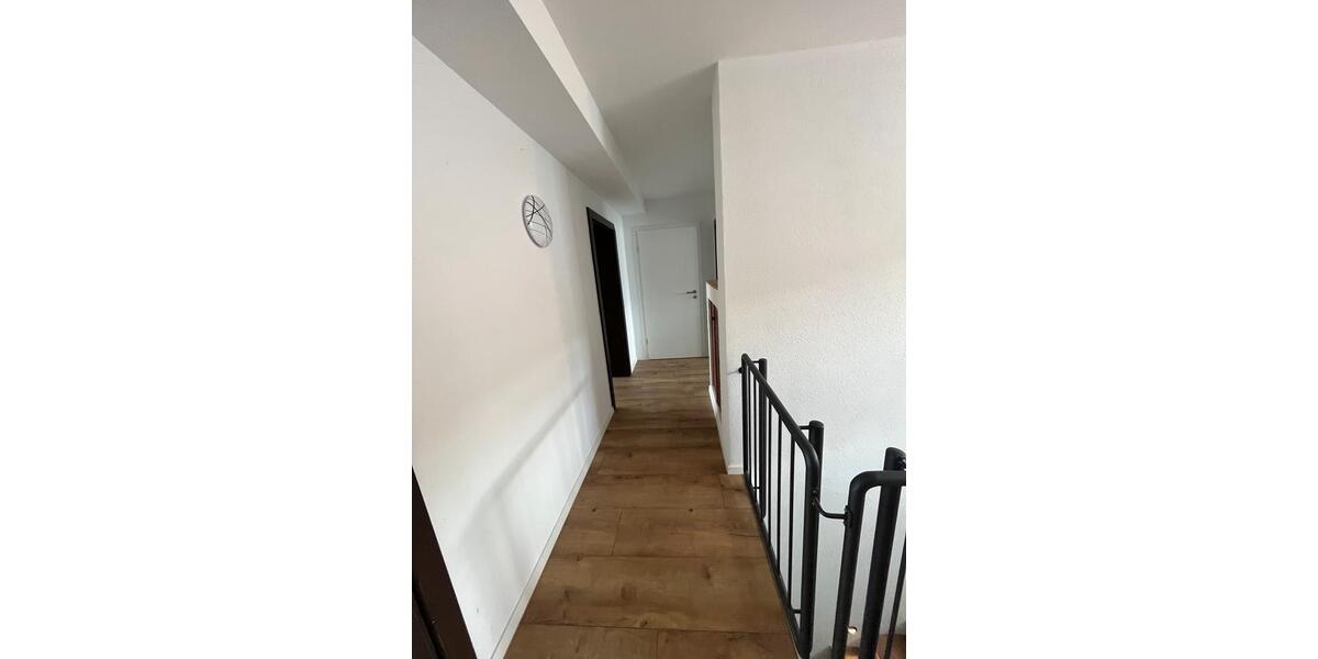 Maisonettenwohnung Euskirchen - 4 Zimmer, 158 m&sup2;, 1.870&euro; | Angebot:26476718
