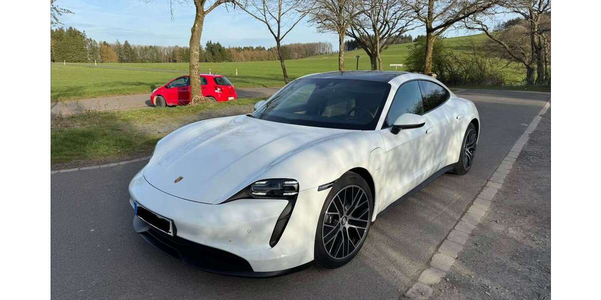 Porsche Taycan 13.200 km 55.500 &euro; Bonn, Stadt 53123