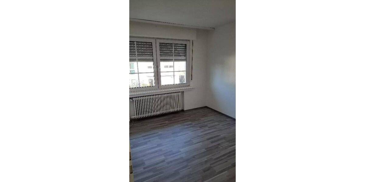 Etagenwohnung Sankt Augustin Ort - 3 Zimmer, 70 m&sup2;, 1.020&euro; | Angebot:26825018