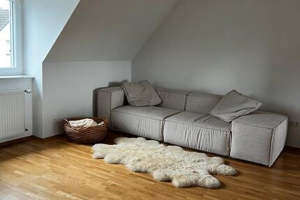 Wohnung Köln Kalk - 3 Zimmer, 70 m&sup2;, 1.500&euro; | Angebot:25820678