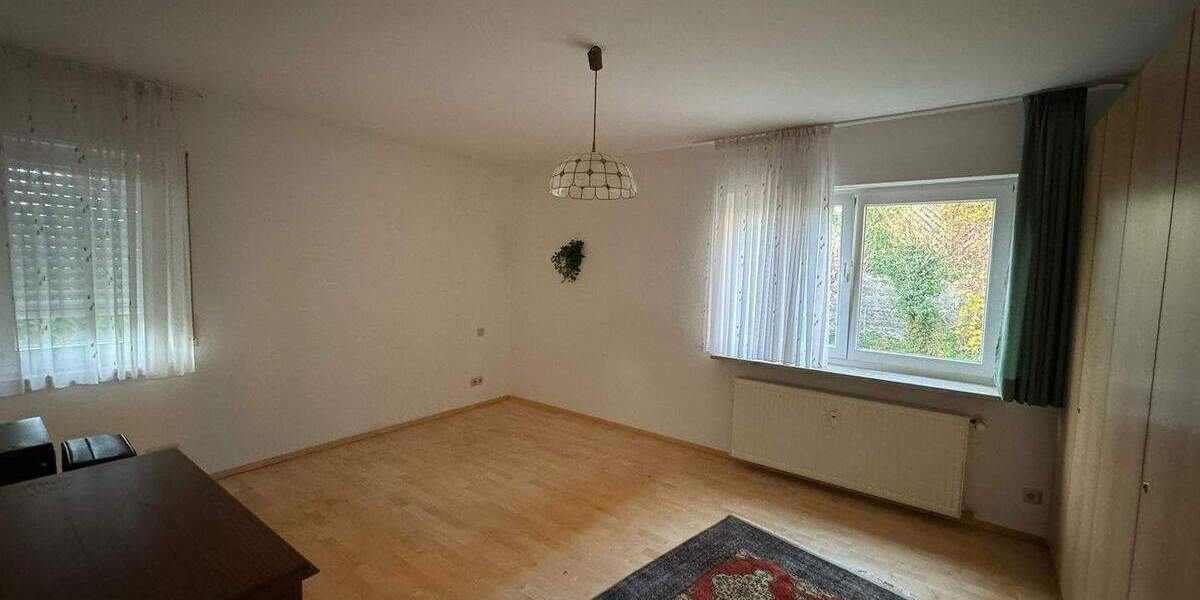 Etagenwohnung Bad Honnef Selhof - 2 Zimmer, 75 m&sup2;, 300.000&euro; | Angebot:24728250