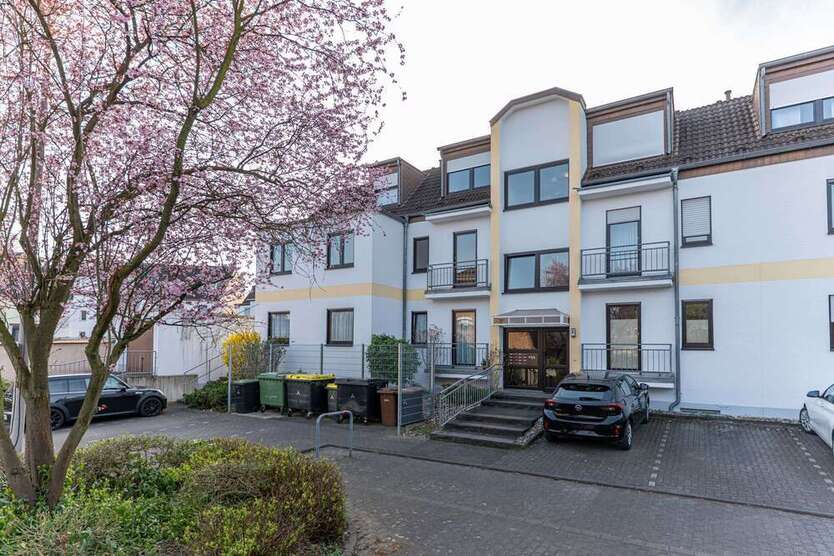 Wohnung zum Kaufen in Siegburg 424.000 € 106 m²
