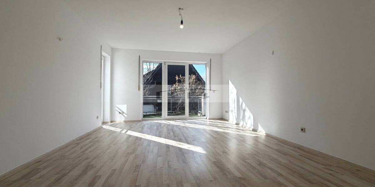 Etagenwohnung Bergisch-Gladbach Refrath - 2 Zimmer, 57 m&sup2;, 239.000&euro; | Angebot:25910788