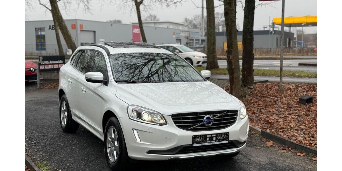 Volvo XC60 73.500 km 18.750 &euro; Köln 51107