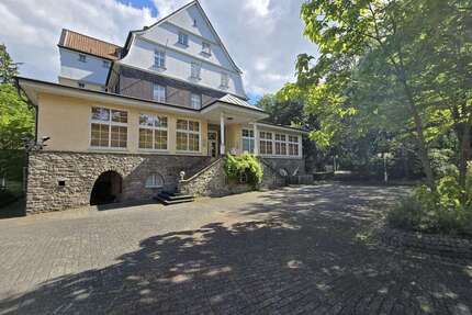 Gastronomie in Königswinter 4.400.000 € 3164 m²