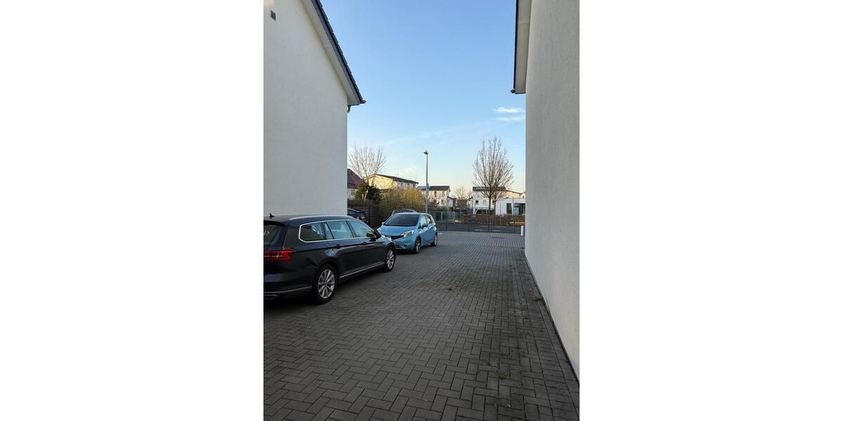 Doppelhaushälfte Sankt Augustin - 4 Zimmer, 125 m&sup2;, 1.420&euro; | Angebot:25393865