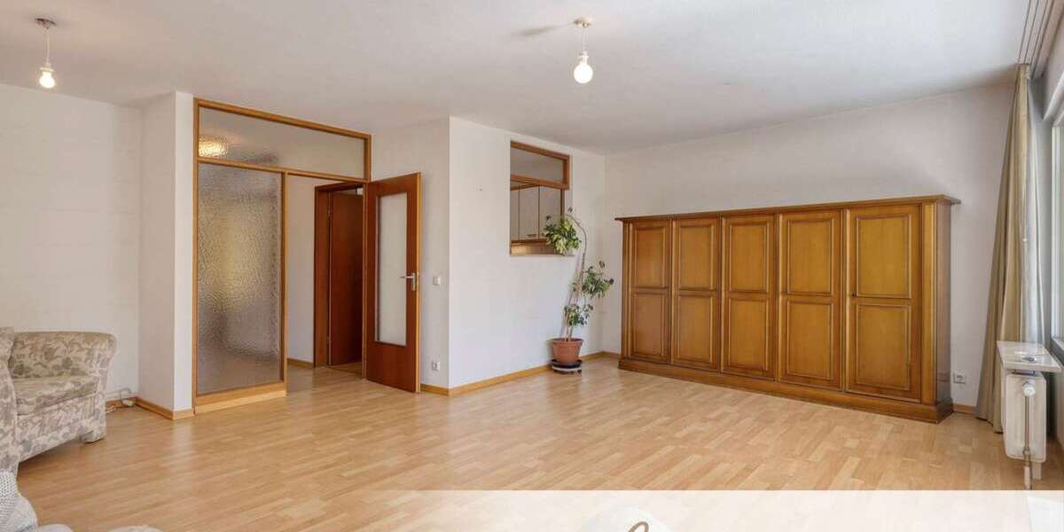 Etagenwohnung Bergisch Gladbach Gronau - 3 Zimmer, 91 m&sup2;, 235.000&euro; | Angebot:27204725