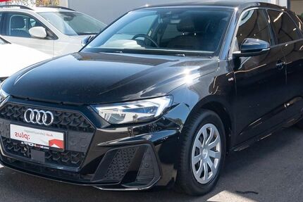 Audi A1 2.884 km 27.475 &euro; Sankt Augustin-Menden 53757