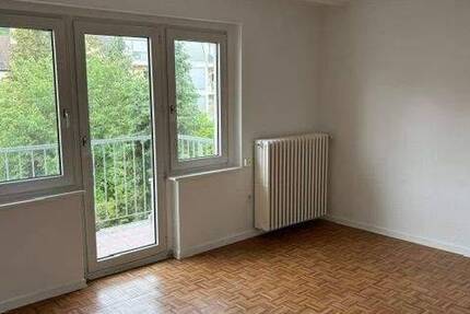 Wohnung Bonn Kessenich - 3 Zimmer, 90 m&sup2;, 875&euro; | Angebot:26904405