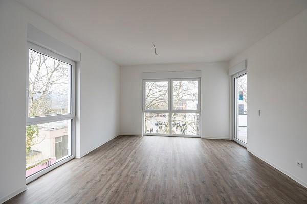 Unsere neue Wohnung: Dachgeschoss 2-Zimmer-Wohnung mit Balkon zimmer