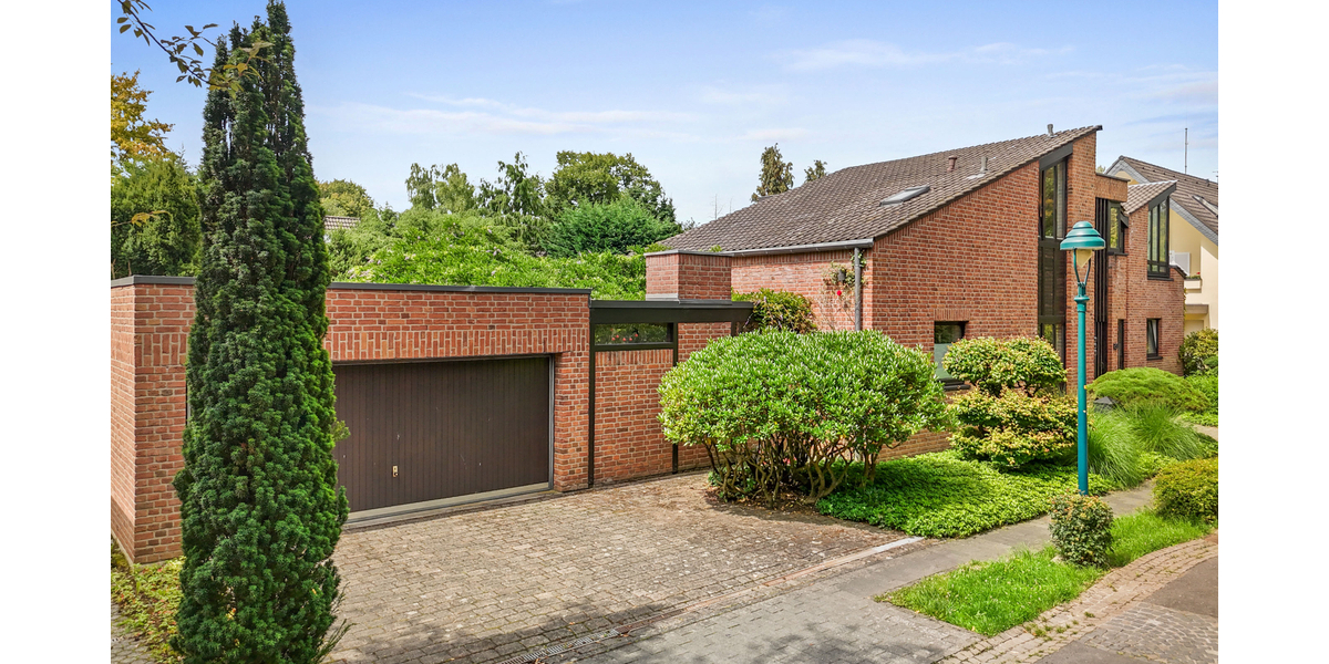 Top Lage in Bonn-Röttgen: Hochwertiges, flexibel nutzbares Architektenhaus mit Einliegerwohnung und Traumgarten. - Einfamilienhaus Bonn / Röttgen Röttgen | Angebot:24813522