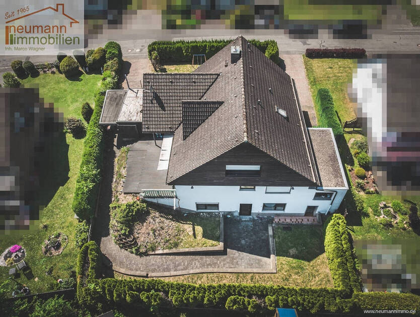 Großzügiges Haus mit Potenzial - teilmodernisiert, bis zu 3 Einheiten möglich