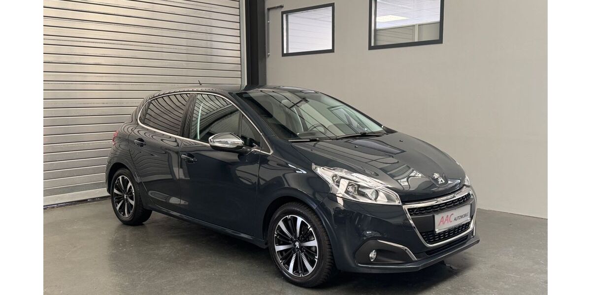 Peugeot 208 24.000 km 13.490 &euro; Erftstadt 50374