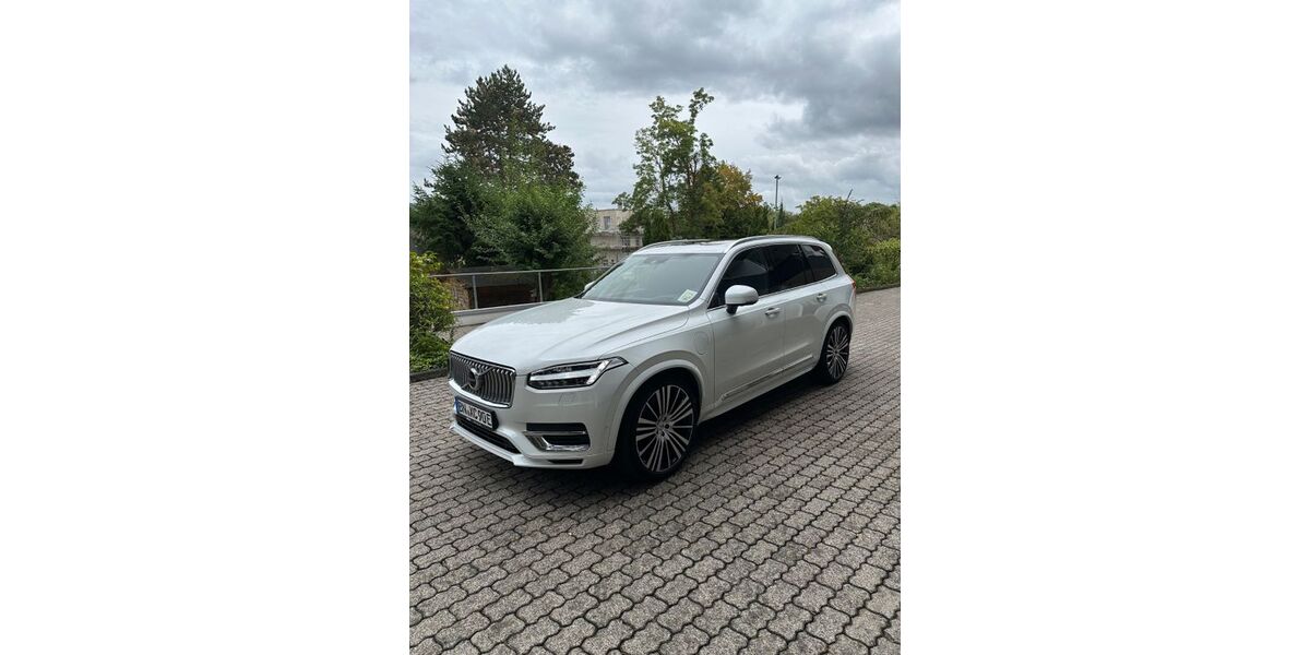 Volvo XC90 74.000 km 43.600 &euro; Bonn 53179