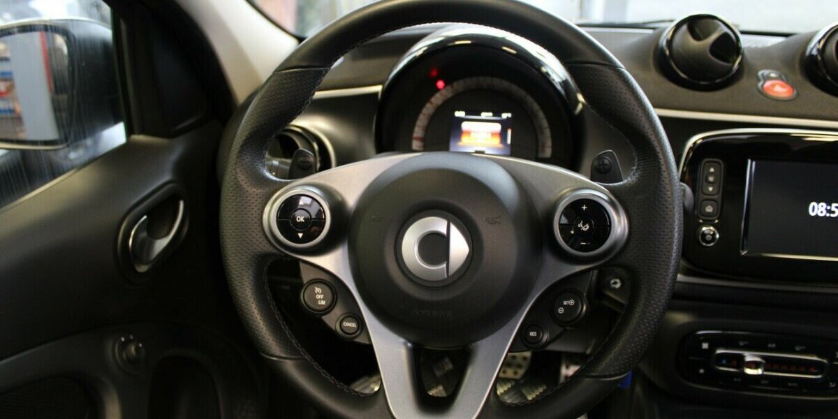 Smart ForFour twinamic prime Aut. - Faltschiebedach - 116.561 km 10.980 &euro; Euskirchen 53881