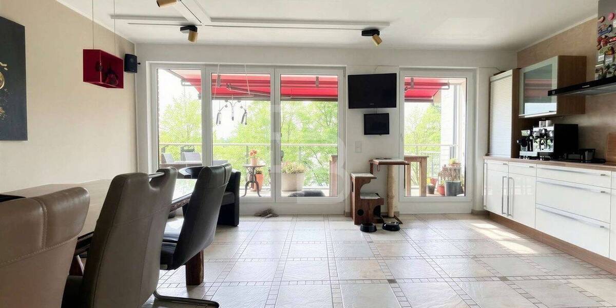 Reihenmittelhaus Köln Westhoven - 4 Zimmer, 195 m&sup2;, 2.900&euro; | Angebot:26540491