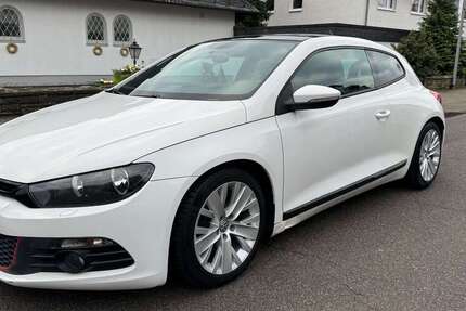VW Scirocco 146.482 km 8.300 &euro; Köln 51069