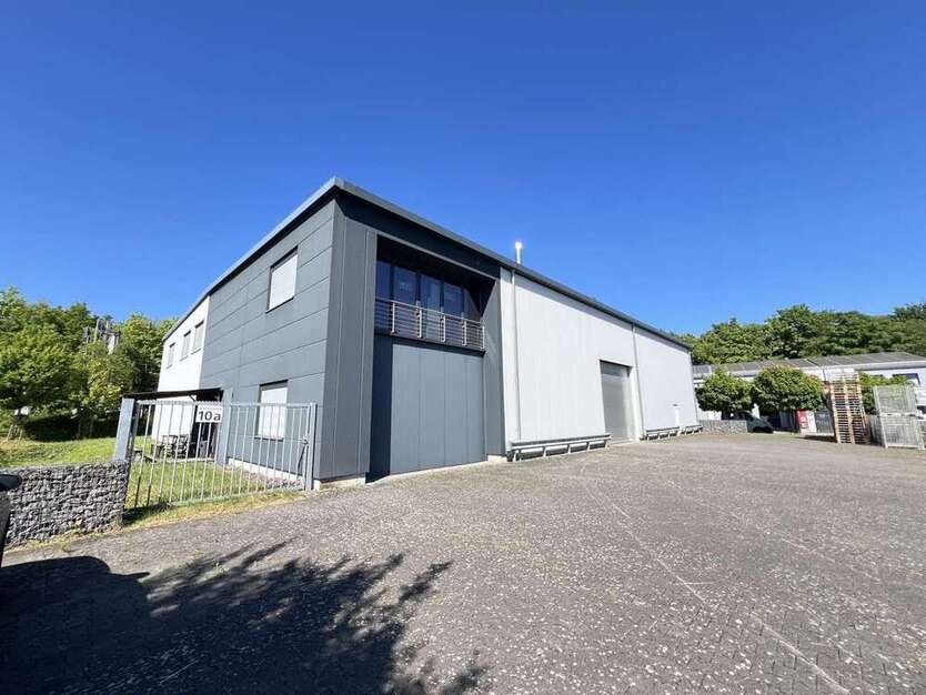 Halle in Remagen 5.400 € 1334 m²