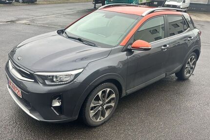 Kia Stonic 143.767 km 7.900 &euro; Frechen 50226