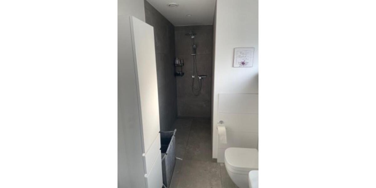 Einfamilienhaus Bergisch Gladbach - 3 Zimmer, 124 m&sup2;, 1.700&euro; | Angebot:25589822