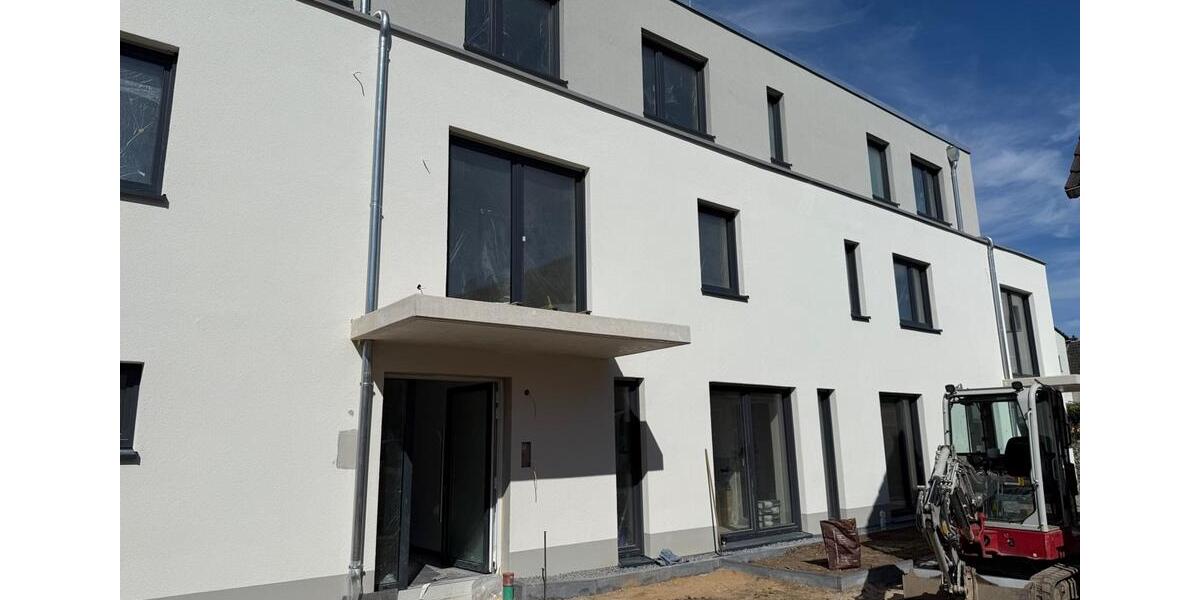 Einfamilienhaus Sankt Augustin - 4 Zimmer, 139 m&sup2;, 2.055&euro; | Angebot:24610640