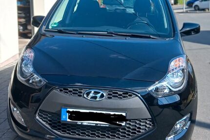 Hyundai ix20 25.569 km 13.900 &euro; Vettelschoß 53560