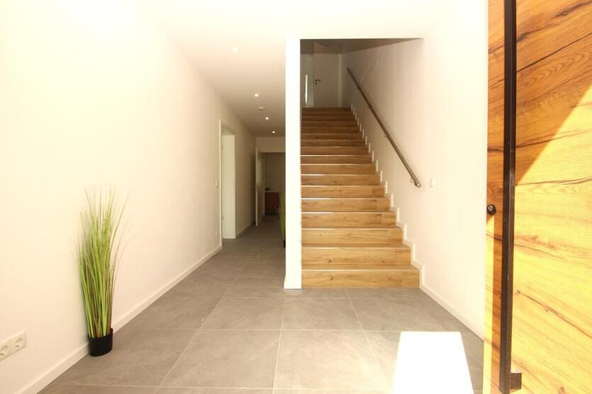 Ihre nagelneue Wohlfühloase! 4-Zimmer-Neubau-Doppelhaushälfte in Königswinter-Thomasberg