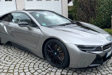 BMW i8 44.500 km 80.500 € Weilerswist 53919