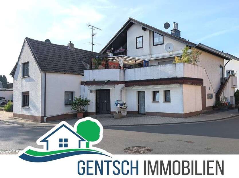 Haus zum Kaufen in Niederkassel Lülsdorf 448.000 € 228 m²