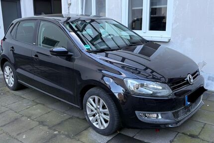 VW Polo 65.000 km 8.300 &euro; Bonn 53121