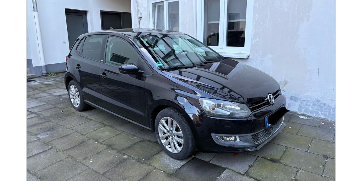 VW Polo 65.000 km 9.300 &euro; Bonn 53121